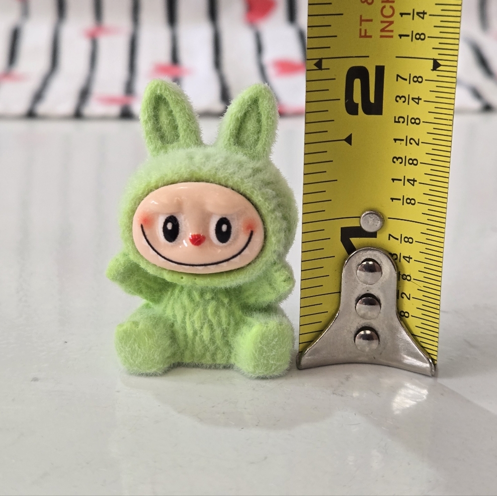 🍒🍒 Cute Lime Green Mini Fuzzy Labubu Figurine - Picture 6 of 6